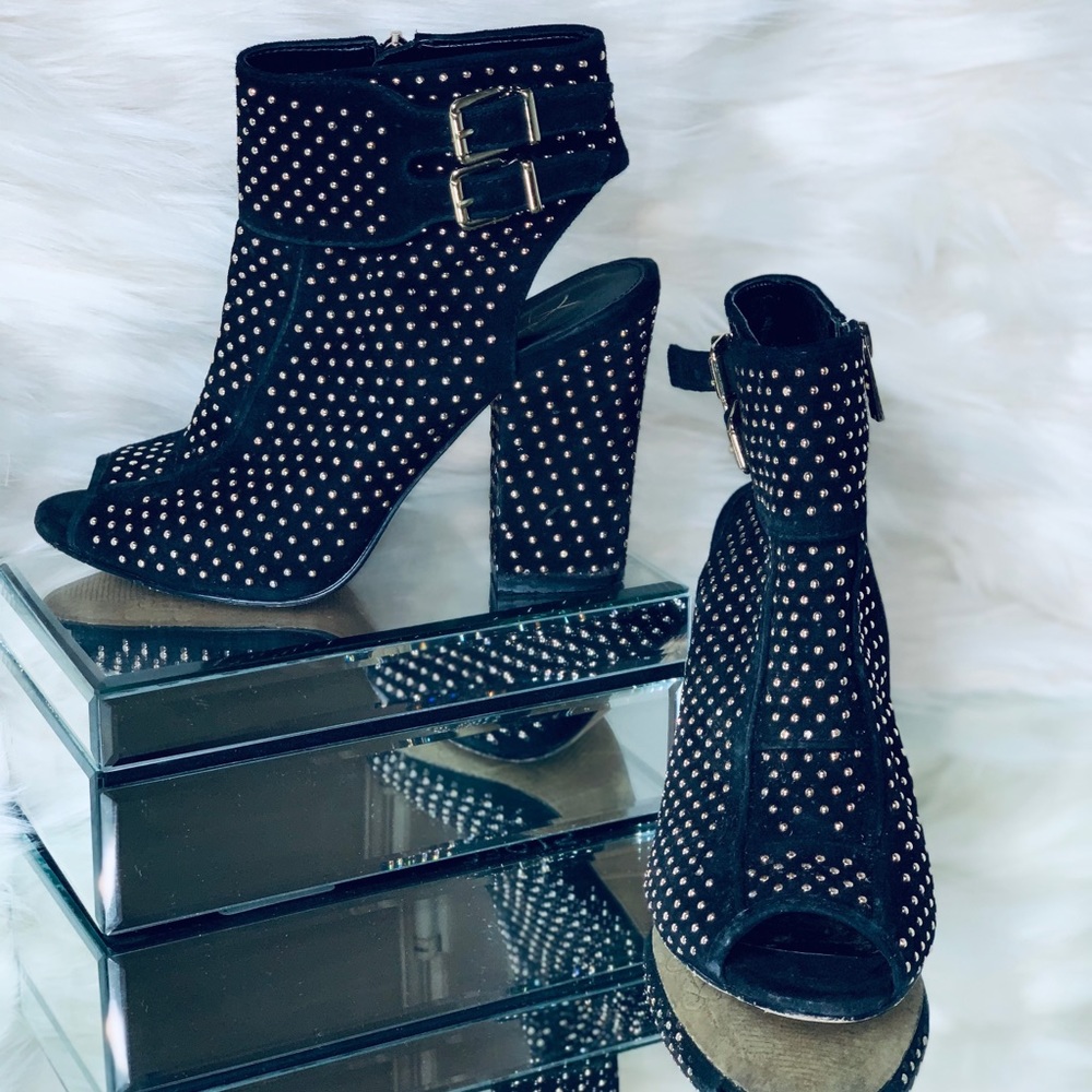 Jessica Simpson - Mateo - Black Studded Booties